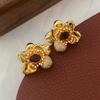 Золотой цветок ниша дизайн Циндао серьги французские ретро легкие роскошные атмосфера элитный гвоздик