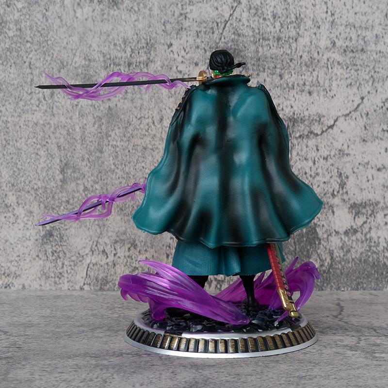 Фигурка Зоро из One Piece в стиле Трех Мечей - Маленький Размер Аниме Мерч