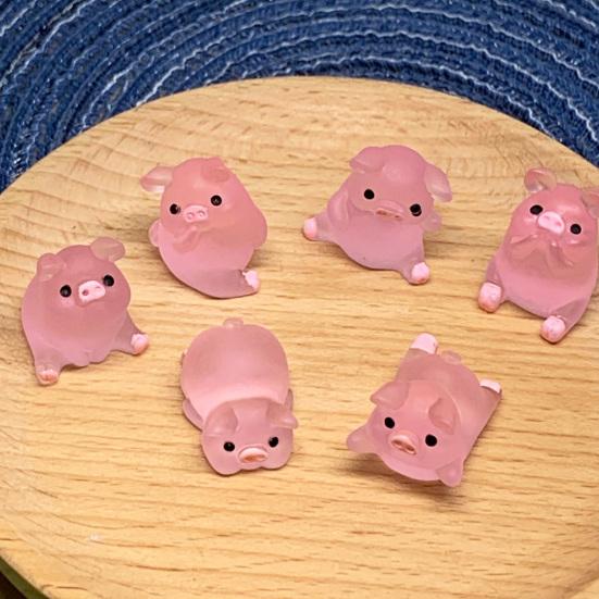 6Pcs/Set Pig Figurines Vivid Multi Shapes Handmade Realistic Pink Decorative Lightweight Mini Piggy Car Dashboard Toys Display Mold Auto Accessories