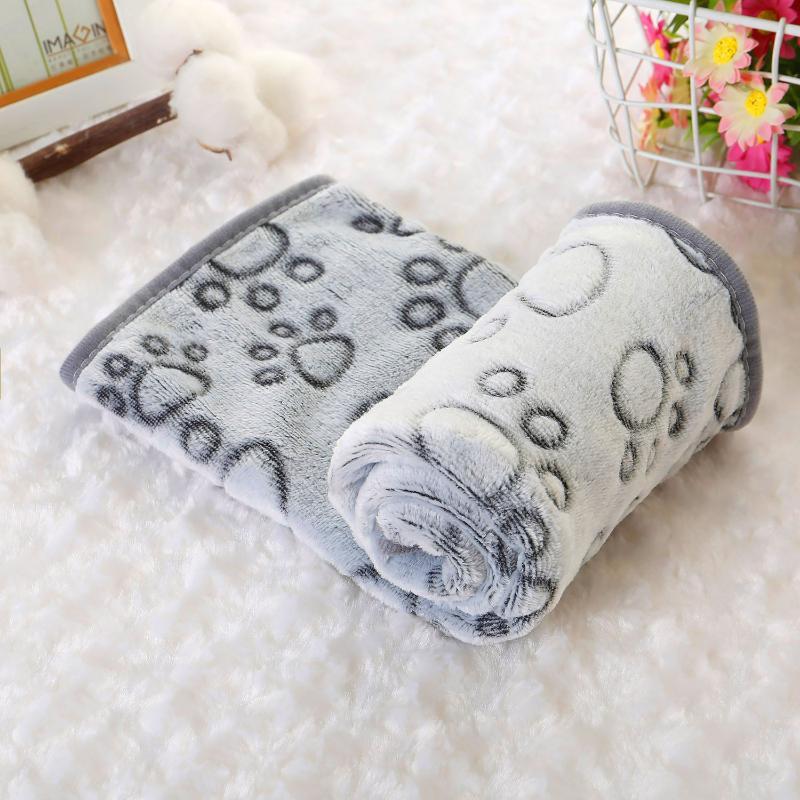 Soft Fluffy Fleece Pet Blanket Paw Print Washable Couch Protector Mat for Small Medium Dogs Cats Home Use