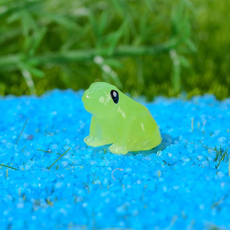 Colorful Luminous Frog Micro Landscape Figurine - Creative Resin Handicraft Jewelry Accessory