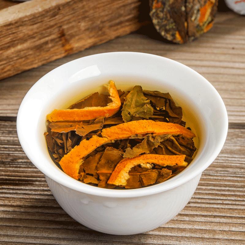 Чай белый Chenpi Fuding Old White Tea Gongmei Xinhui Chenpi Белый чайный тортик 500г