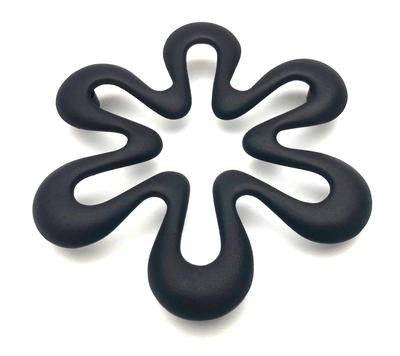 Железный чайник Ichikudo Nanbu с подставкой Rikka Black -Rikka-