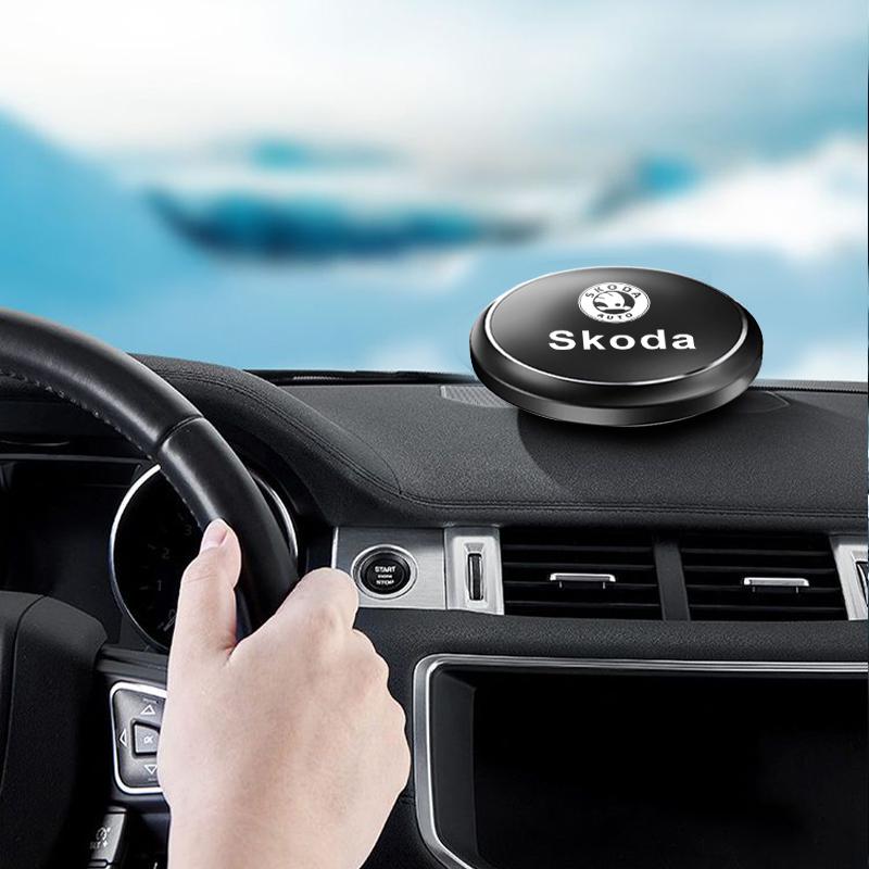 EBL2 1PCS Car Air Outlet Perfume Interior Car Special Air Freshener Aromatherapy For Skoda S Octavia Rapid Fabia Superb Kodiaq VII A5