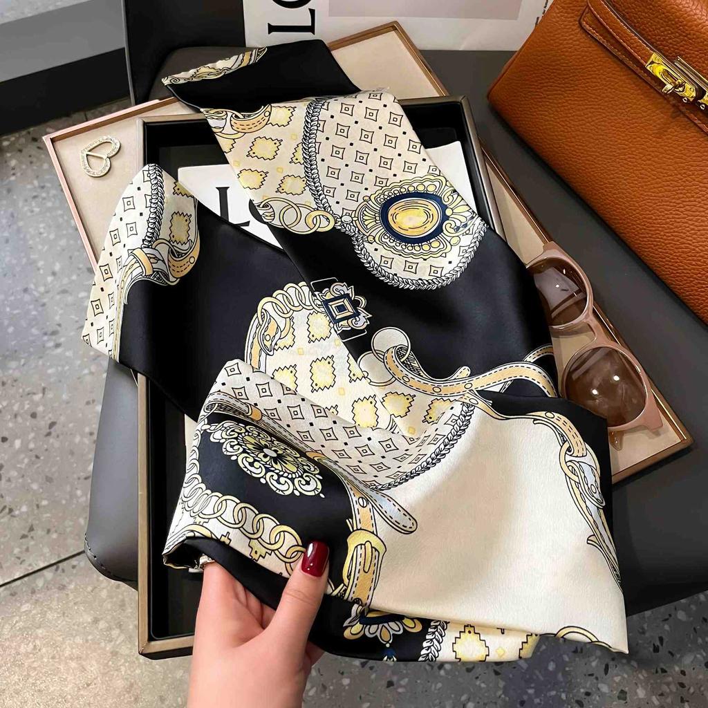 Silk scarf women's high-end sense, thin in winter, versatile in winter, suit, thin and narrow neck protection, scarf, new long and small scarf.