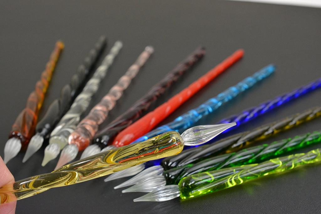 Ручка стеклянная Rubinato светло-зеленая NOV/B