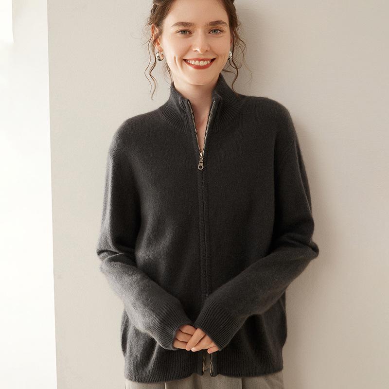 Women's High-Neck Cashmere Cardigan - 2024 Autumn/Winter Collection, Thick Seven-Gauge Solid Sweater Coat