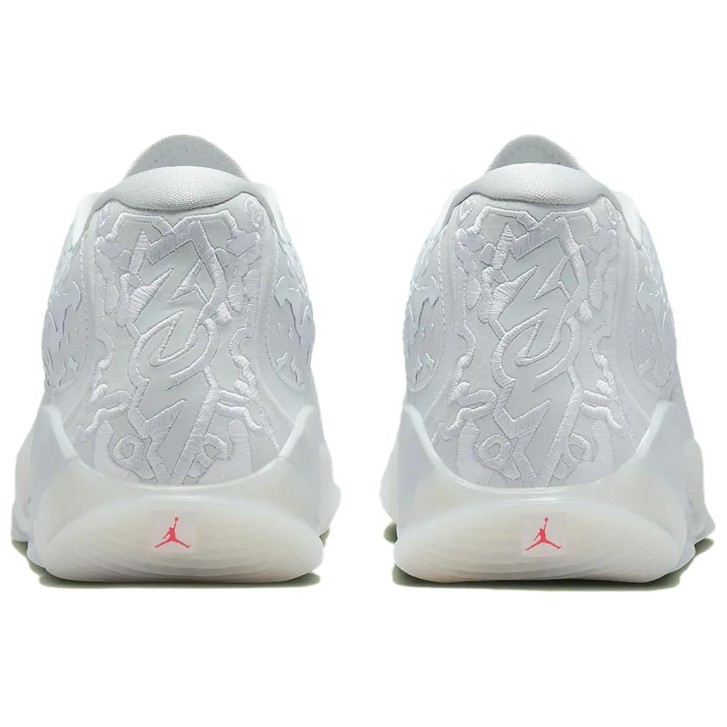 Новые JORDAN Zion 3 'Off White Vapor Green' DR0675-103