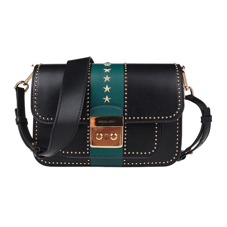 Michael Kors MK Sloan Сумка-мессенджер из кожи с клапаном, золотой пряжкой и звездными заклепками Женские сумки 30F8GS9L3Y-BLACK-MULTI