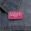 Минималистская металлическая булавка с надписью «Taylor Swift Saves America Again» 2024 года, креативный аксессуар для рюкзака