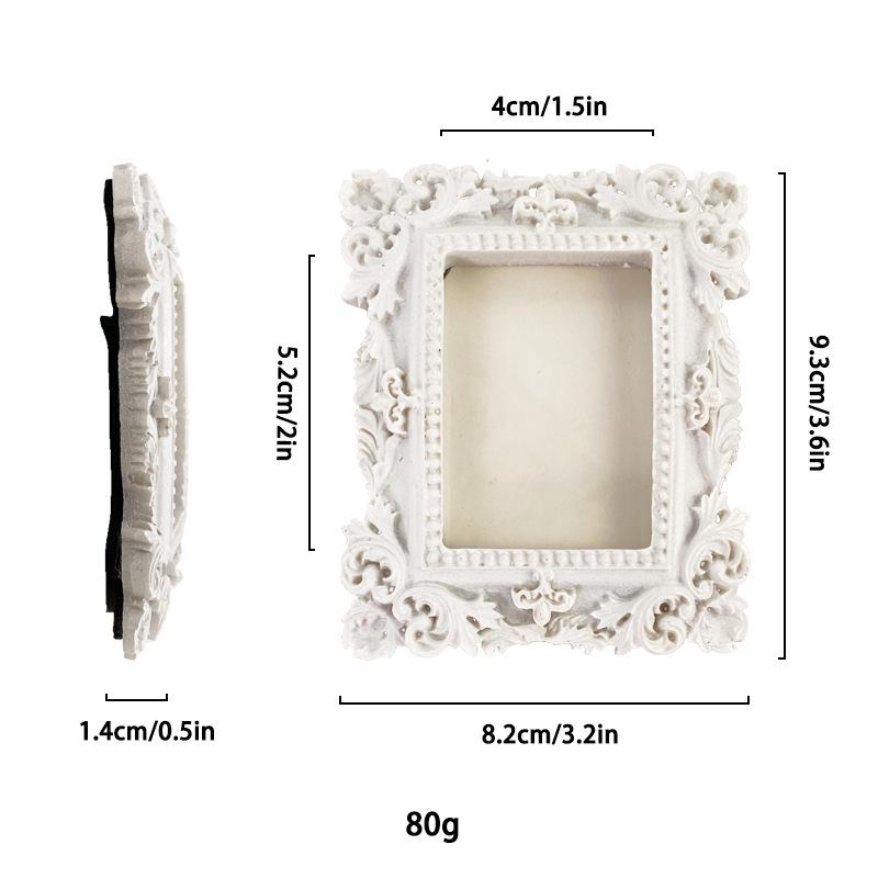 European Victorian Style Retro Gold Mini Picture Frame Luxury Small Photo Frame Display Accessories Ornaments Photography Props