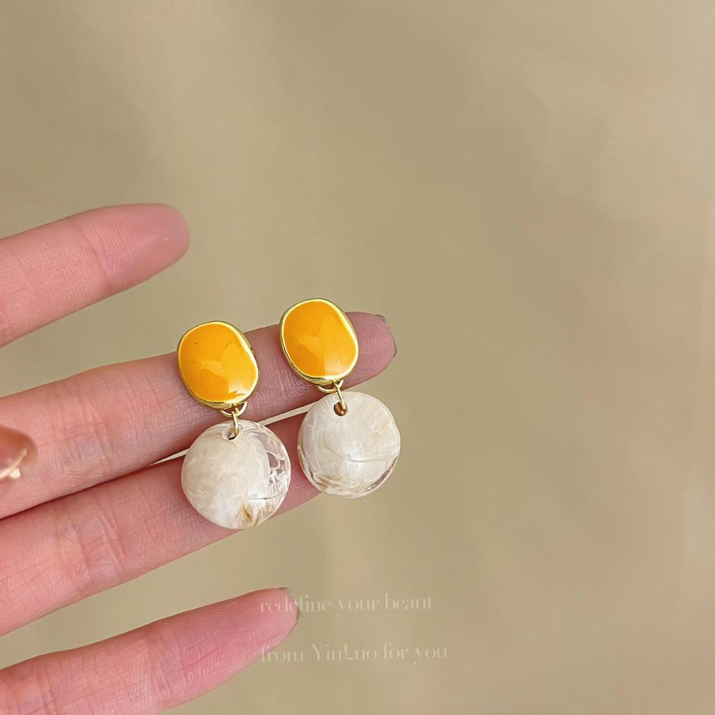 «Серьги-иглы Майяра 925»: "Янтарный жемчуг в стиле ретро для осени/зимы"