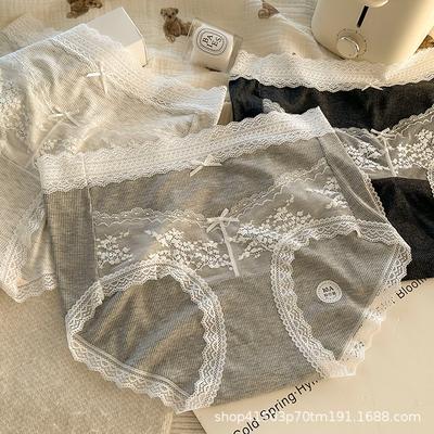 Большие размеры женские кружевные трусы-трусы-треугольники с антибактериальным эффектом и высокой эластичностью Skin Touch с поясом на бедрах