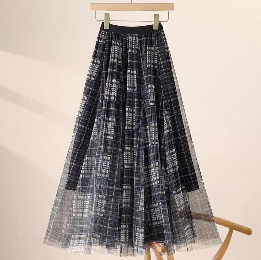 Elegant Plaid Patchwork Mesh Skirt with Large Pleated Hem