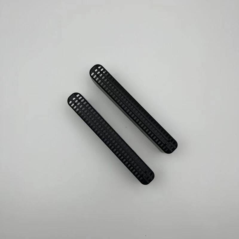 Lynk & Co Rear Seat AC Vent Cover Anti-Clogging for Models 01-08