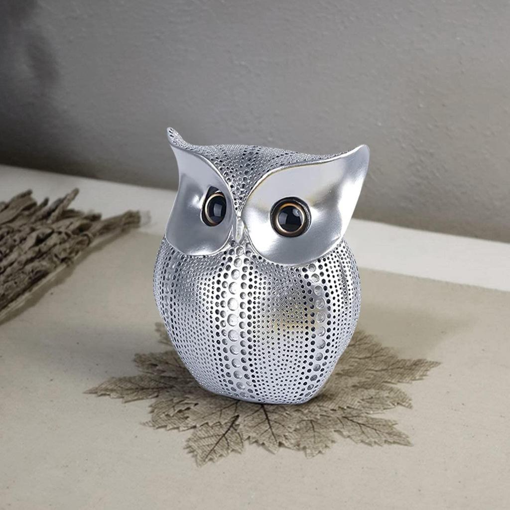 Modern Classy Lucky Owl Resin Art Figure Showpiece (Silver), 1 Piece