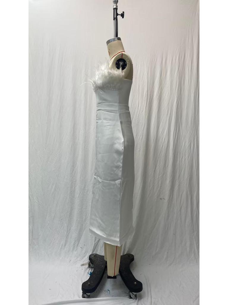 Платье-труба с перьями в европейском и американском стиле 2025 года — шикарный весенний стиль