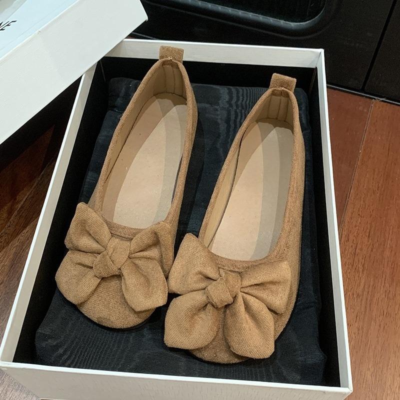Мода 2025 Балетки с бантом Женская обувь на плоской подошве Дизайнерская замшевая элегантная обувь Осенние новые тренды Модные повседневные кроссовки для ходьбы Zapatillas De Mujer