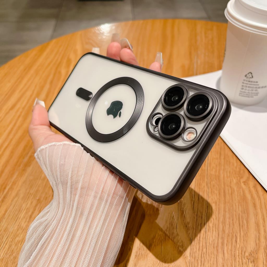 Роскошный магнитный чехол для Magasfe с беспроводной зарядкой для iPhone 15 14 Plus 13 12 11 Pro Max, прозрачный мягкий силиконовый чехол с матовым покрытием