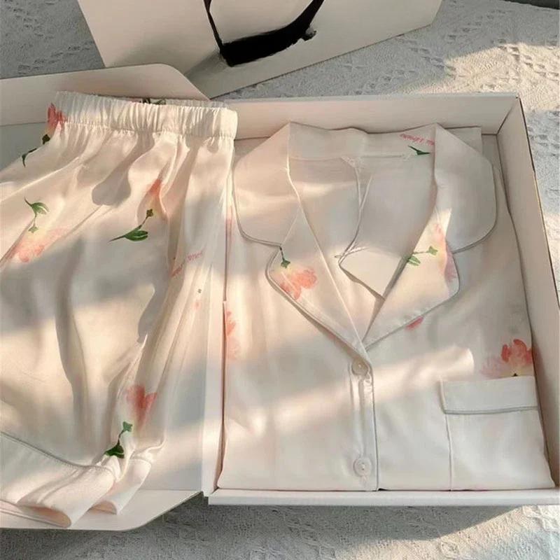 Женский летний комплект из шорт из искусственного шелка, повседневный женский топ с коротким рукавом и шорты, домашняя одежда, пижамный комплект с цветочным принтом и искусственными пятнами