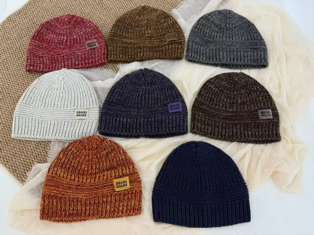 Mixed color thread knitted hat women's autumn and winter ins new simple and versatile knitted warm wool hat cold hat