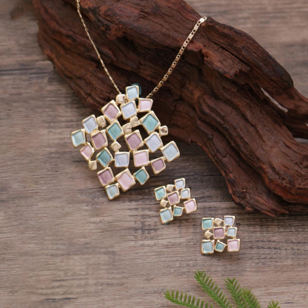 Новый эмалевый цвет полые квадратные серьги-пусеты подвеска набор женское высококлассное геометрическое квадратное ожерелье