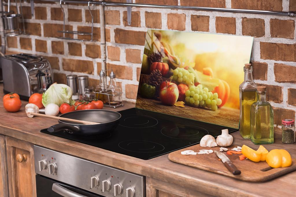 Glass protective plate for the stove 70x52 Fruit
