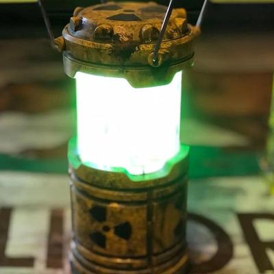 Портативный ночник "Ядерный реактор": Миниатюрный фонарь на батарейках для домашней атмосферы