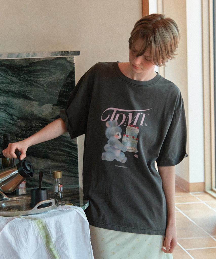 TTUDEMENT Cake Bear Tee Charcoal