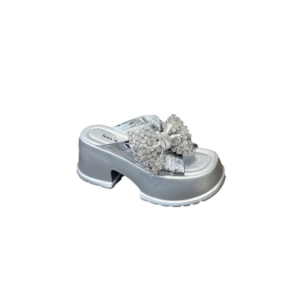 Thick Soled Rhinestone Bow Casual Sandals for Women's Summer Wear 2024 New High-end Fashion Versatile One Word Slippers