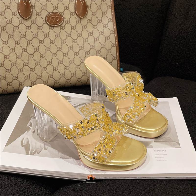 Женские туфли на высоком каблуке лето 2025 новинка французский толстый каблук модные босоножки со стразами круглый носок водонепроницаемая платформа уличные тапочки