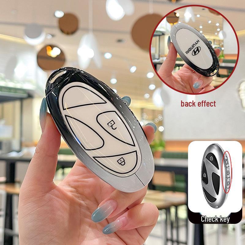 Чехол для ключа Hyundai Tucson L 2025: Полностью металлический корпус для новой модели 5-го поколения