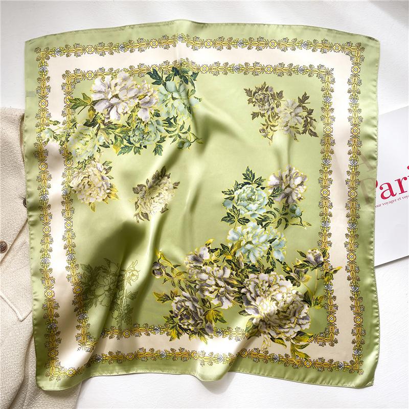 70 * 70cm New Silk Small Square Scarf For Women'S Neck Protection Professional Scarf Versatile Hair Tie Headscarf Scarf