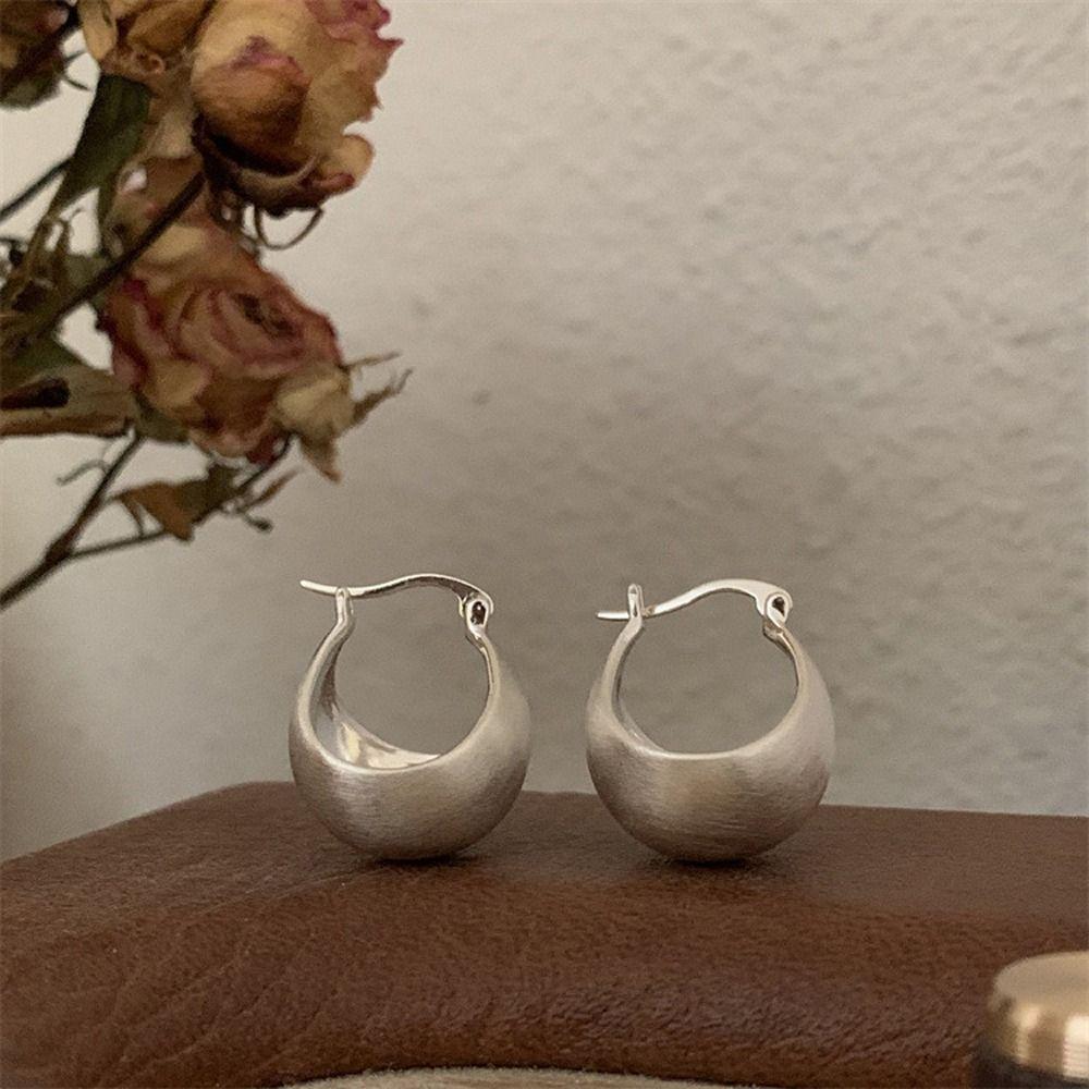 Fashion Jewelry Niche Design Stud Earrings Women Frosted Earrings Korean Style Earrings Ear Buckles