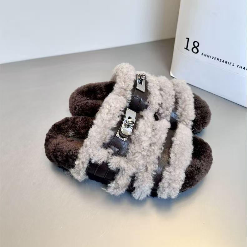 Женские осенние 2025 новые тапочки на толстой подошве, увеличивающие рост, пушистые, в стиле Майяр, повседневные, ленивые, на одно слово, легкие хлопковые тапочки