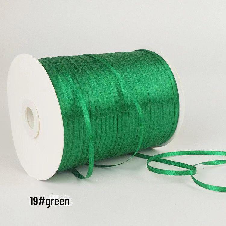 Атласная лента шириной 0,3 см для закладок, аксессуаров для волос и воздушных шаров, а также банта для подарочной упаковки.