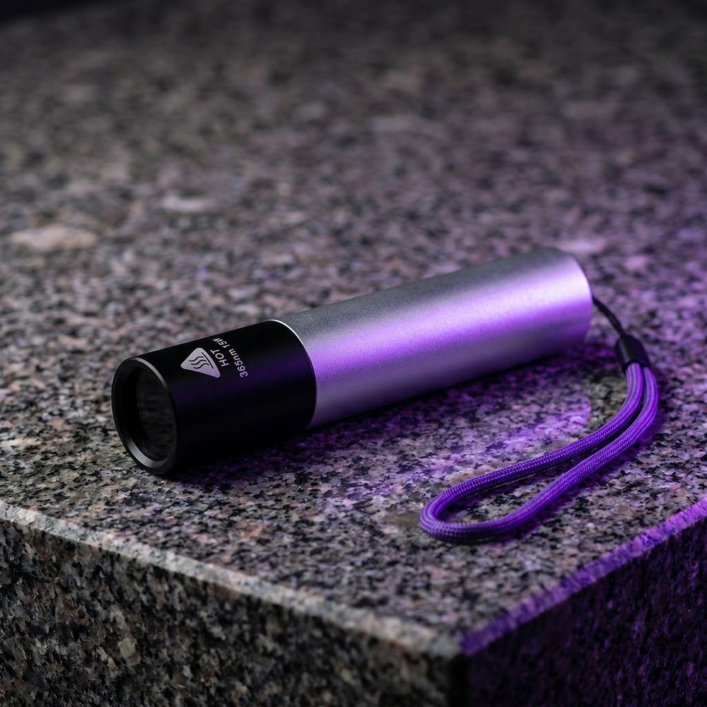 365nm Wavelength UV LED Flashlight 365nm Flashlight  Fluorescent Mineral Detection