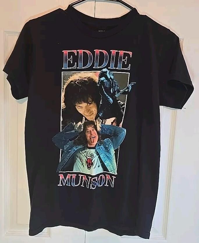 Eddie Munson Graphic Poster Gift For fan Unisex S5XL TR759 Unisex T-Shirt