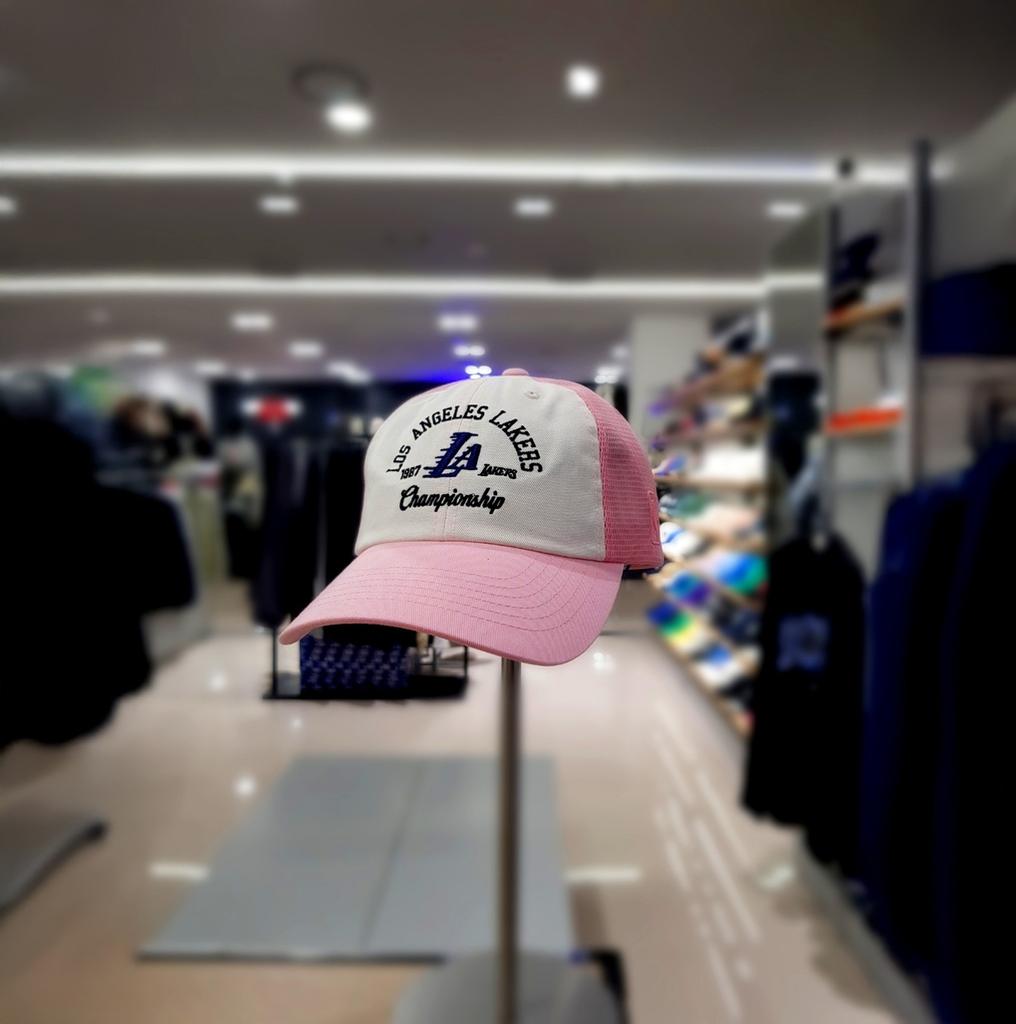 [NBA] Unisex LAL Championship Mesh Trucker Soft Ball Cap Hat N255AP273P