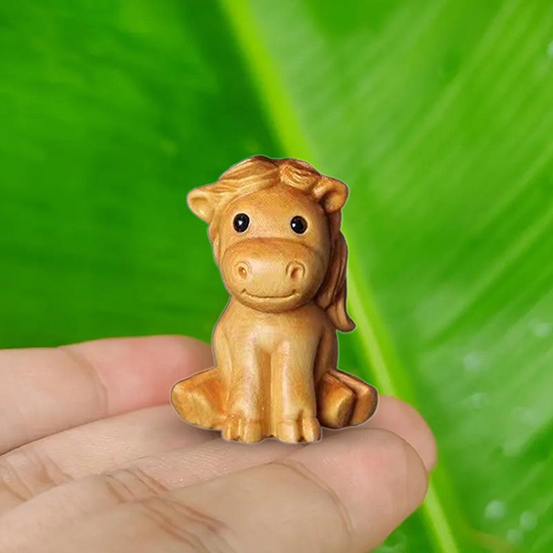 1/2Pcs Mini Wood Carving Chinese Year Horse Ornaments Zodiac Statue Cute Horse Decor Office Desktop Decor Car Decoration