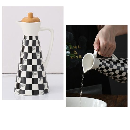400/800ml Ceramic Oil Dispenser Bottle Dust-proof Design Handmade Ceramics Oil Can for Kitchen Cooking Olive Oil Soy Sauce Vinegar Cruet Storage