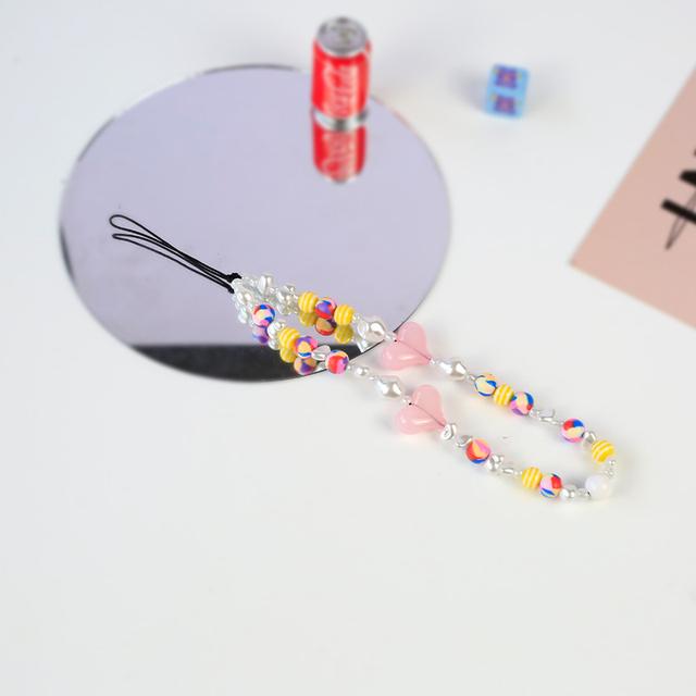 Очаровательные разноцветные смоляные цепочки в форме сердца с бантом для мобильных телефонов для женщин и девочек, ювелирные изделия для телефона, ремешок из бисера, подвесной шнур