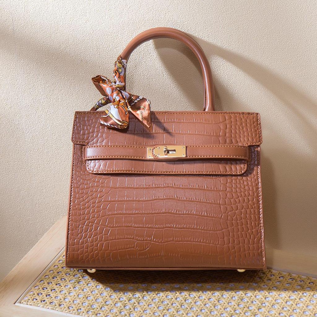 2025 High-End Crocodile Pattern Fashionable Large Capacity Shoulder and Crossbody Tote Handbag