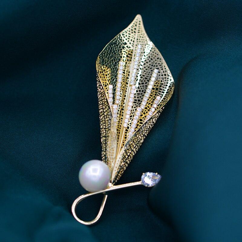 Blucome Quality Copper Flower Pearl Brooch for Women Men Suit Scarf Pins
