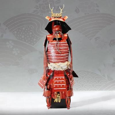 Креативная винтажная модель японской самурайской брони Классическое настольное украшение Роскошный декор для рабочего стола рядом с диваном в гостиной Домашний декор