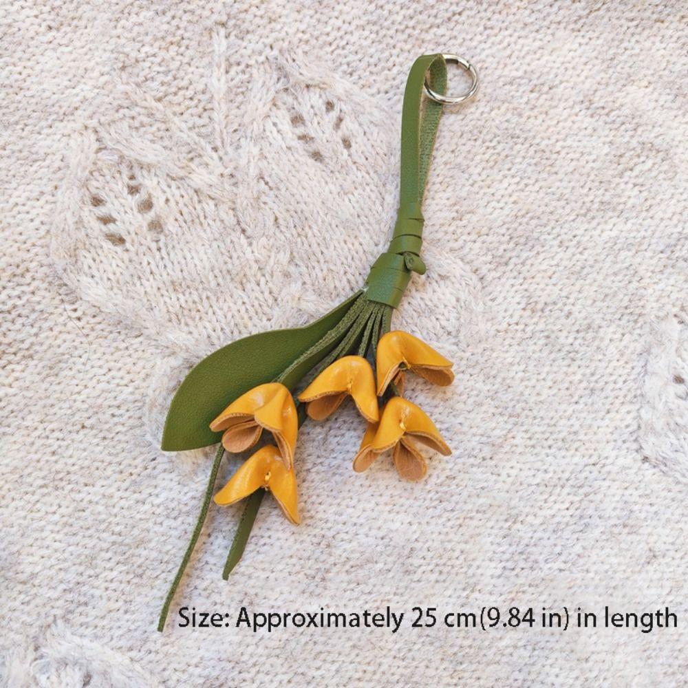 Trendy Hanger Tulip Bouquet Leather Pendant Cartoon Handmade Flower Pu Keychain Creative Fashion Bag Pendant Bag Ornament