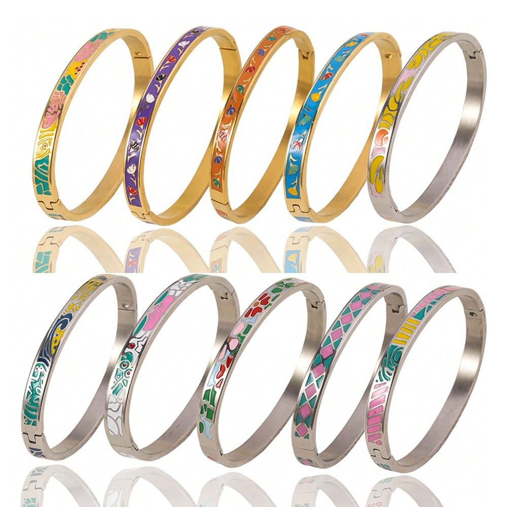 Gold Color Ethnic Flower Bangle Chic Women's Hand Bracelet Gifts for Women Girl