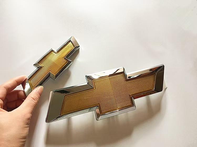 AABJZ1 OEM CHEVROLET CAPTIVA 2011-2017 FRONT GRILLE EMBLEM BADGE DECAL ABS PLASTIC 23X8cm REAR STICKER DECAL ABS PLASTIC LOGO 17X5.5cm