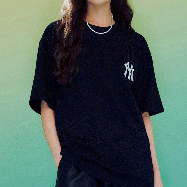 MLB Футболки New York Yankees Унисекс Черный Круглый Вырез Умеренный Прямой Крой 3ATSU2033-50BKS