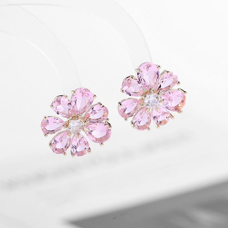 Новые серебряные серьги-гвоздики с микроинкрустацией из фиолетового циркония в форме цветка, свежие темпераментные серьги-гвоздики в стиле Мори.